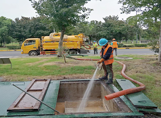 盐田化油池清理
